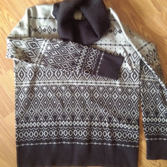 Joie Diamond Patterned Pullover Sweater - Picture 2 of 3